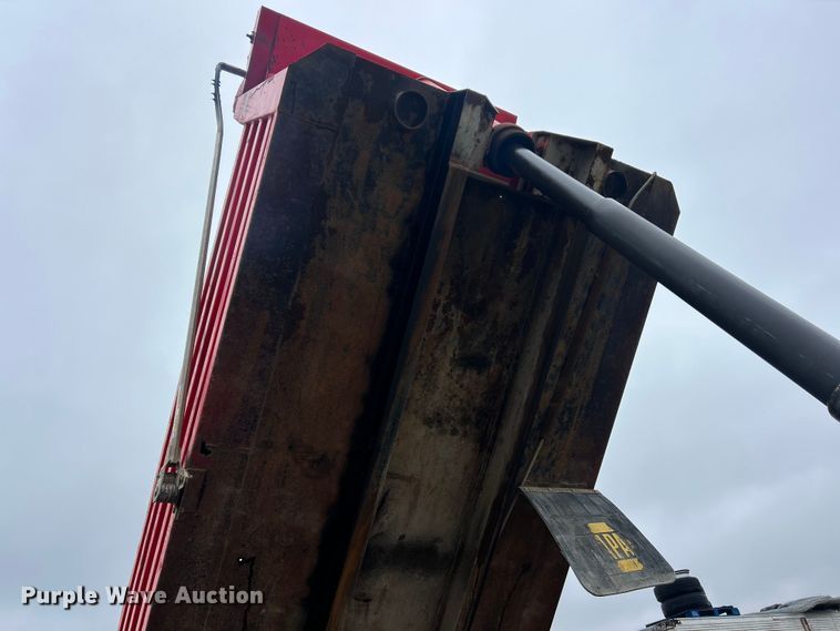 image for item FC5108 2000 Western Star 4800 dump truck