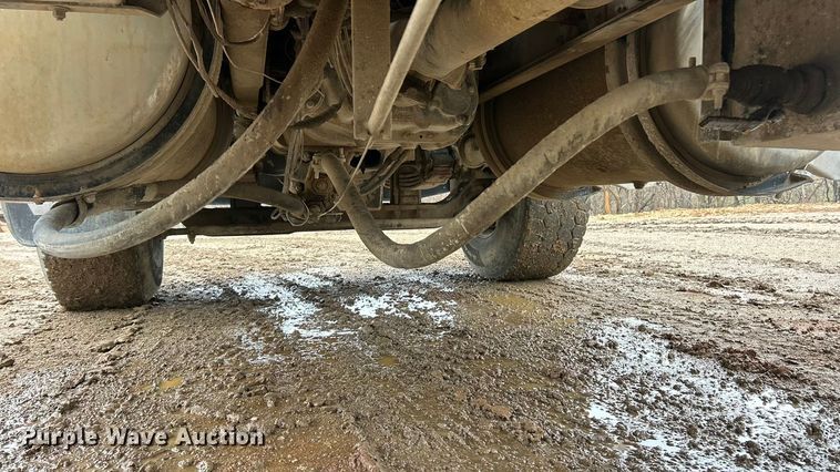 image for item FC5108 2000 Western Star 4800 dump truck