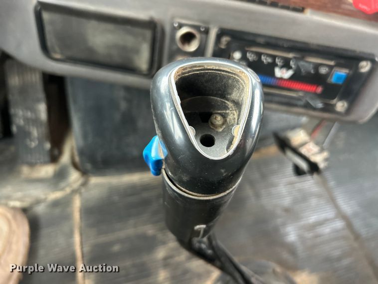 image for item FC5108 2000 Western Star 4800 dump truck