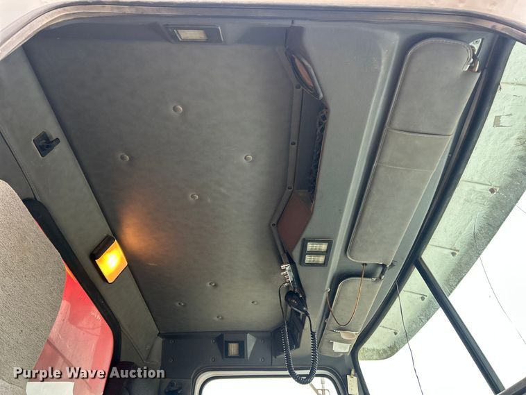 image for item FC5108 2000 Western Star 4800 dump truck