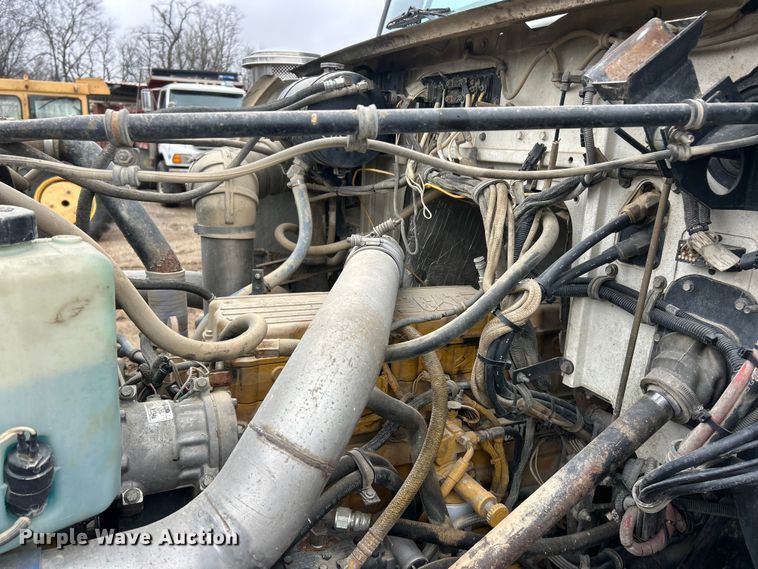 image for item FC5108 2000 Western Star 4800 dump truck