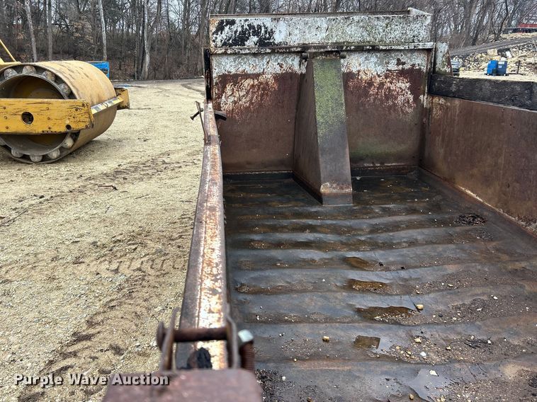 image for item FC5109 Davis dump bed