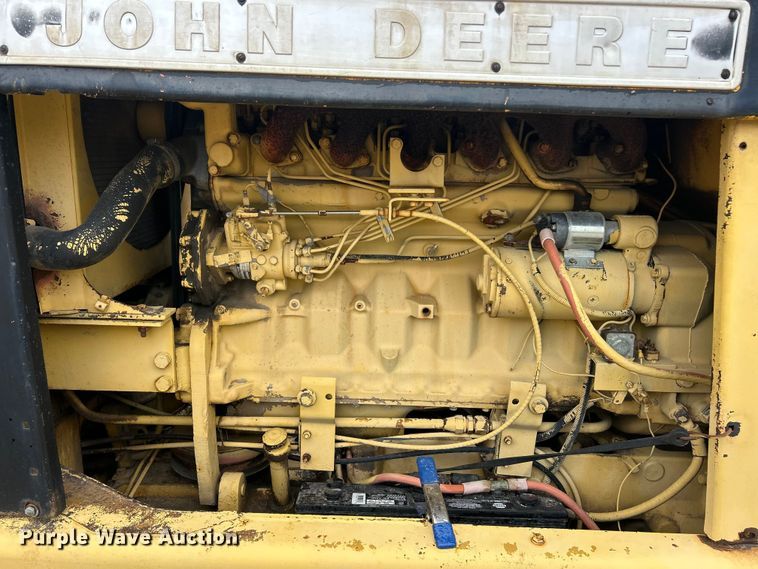 image for item FC5110 1972 John Deere 570A motor grader