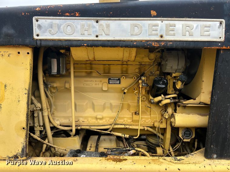image for item FC5110 1972 John Deere 570A motor grader