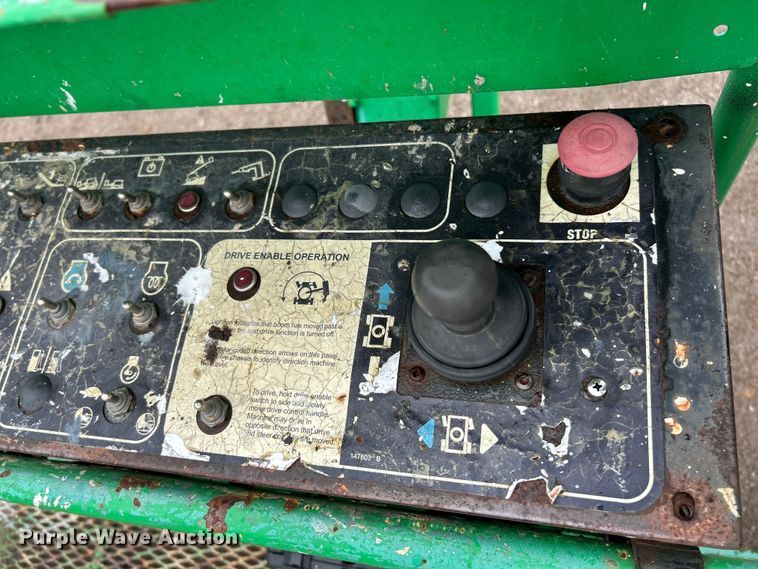 image for item FC5132 2012 Genie S-85 boom lift