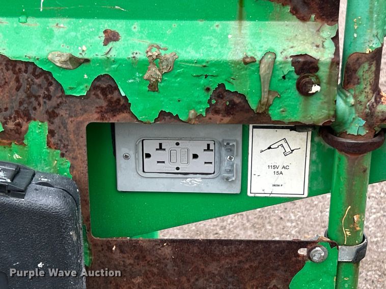 image for item FC5132 2012 Genie S-85 boom lift