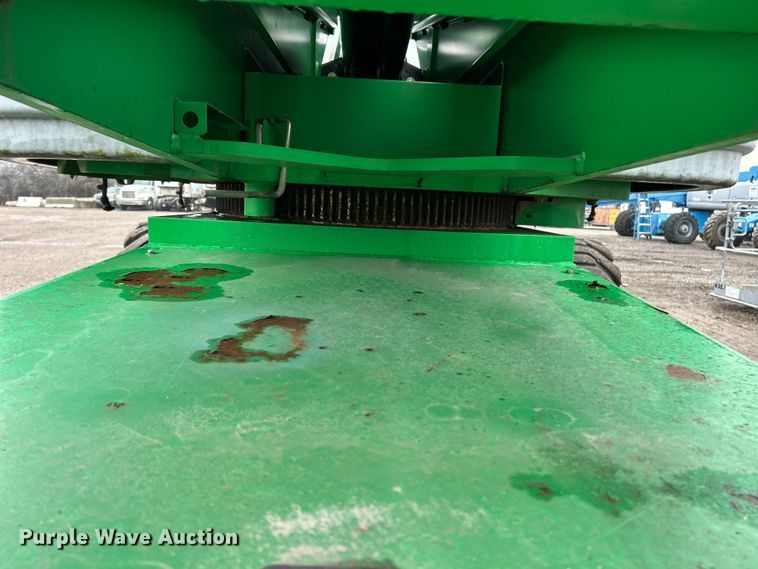 image for item FC5132 2012 Genie S-85 boom lift