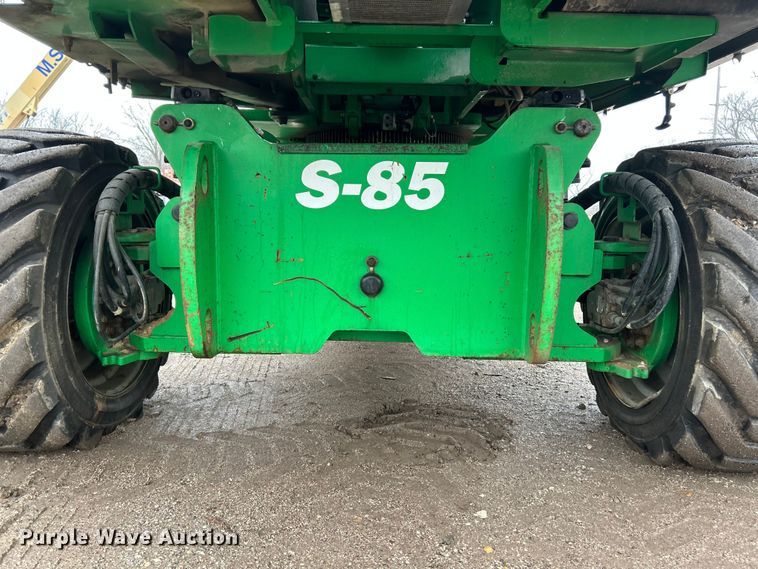 image for item FC5132 2012 Genie S-85 boom lift