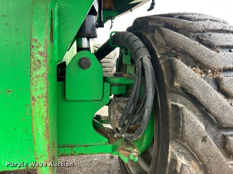 image for item FC5132 2012 Genie S-85 boom lift