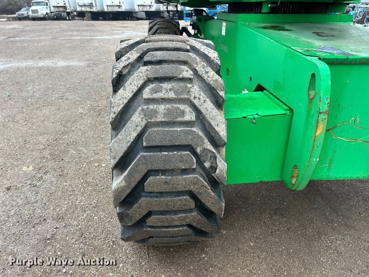 image for item FC5132 2012 Genie S-85 boom lift