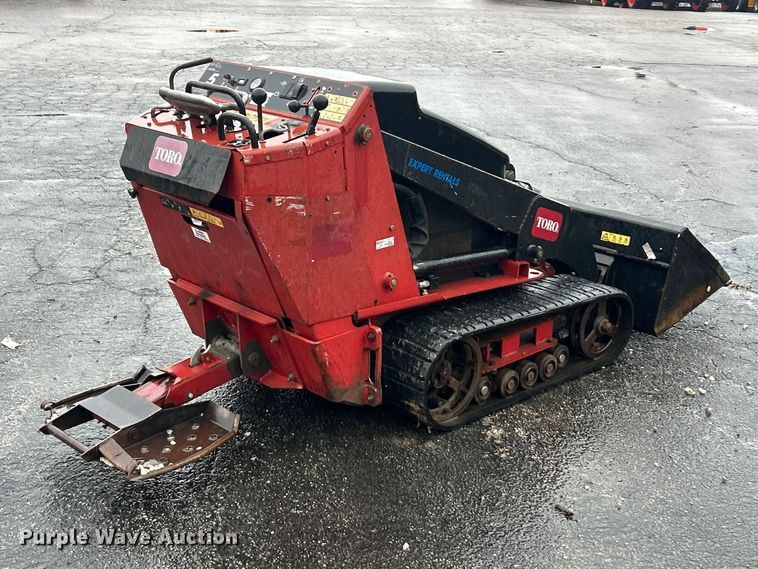 image for item FC5133 2017 Toro TX525 compact utility loader