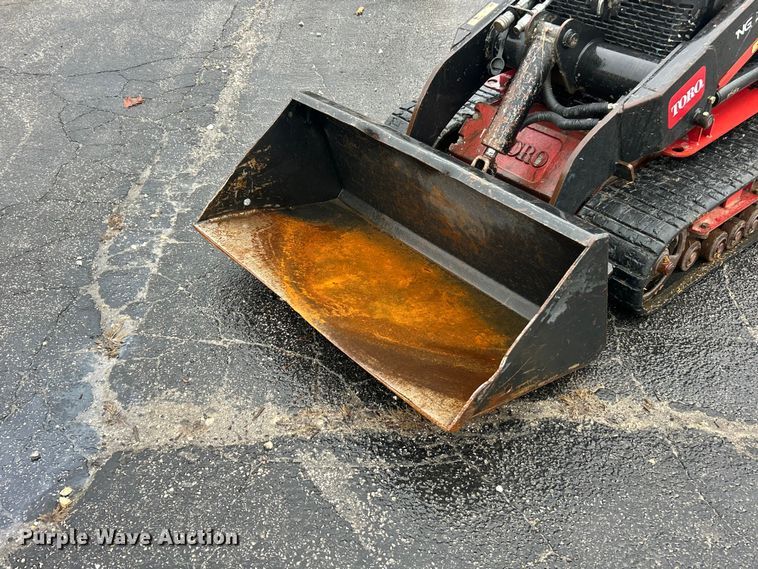 image for item FC5133 2017 Toro TX525 compact utility loader