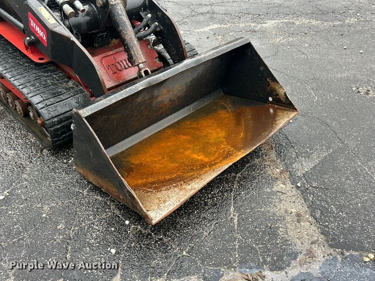 image for item FC5133 2017 Toro TX525 compact utility loader