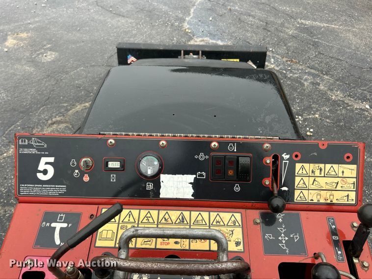 image for item FC5133 2017 Toro TX525 compact utility loader