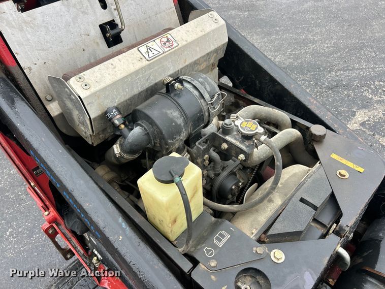 image for item FC5133 2017 Toro TX525 compact utility loader