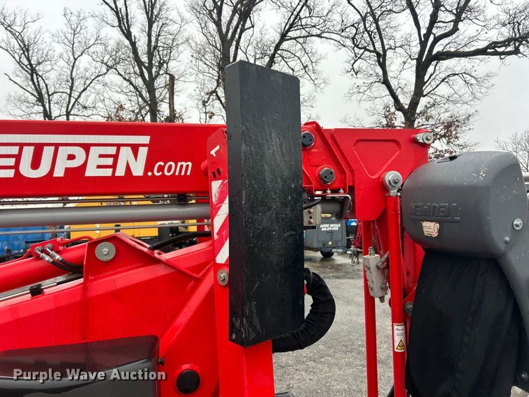 image for item FC5137 2020 Teupen TC60AJ boom lift