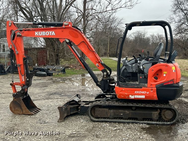 image for item FC5138 2016 Kubota KX040-4 mini excavator