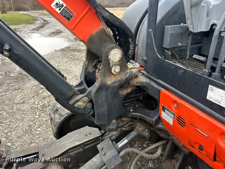 image for item FC5138 2016 Kubota KX040-4 mini excavator