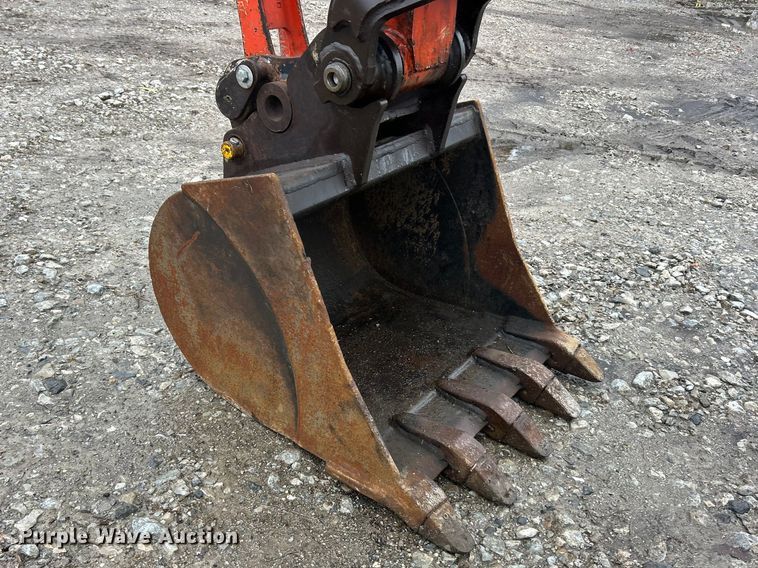 image for item FC5138 2016 Kubota KX040-4 mini excavator