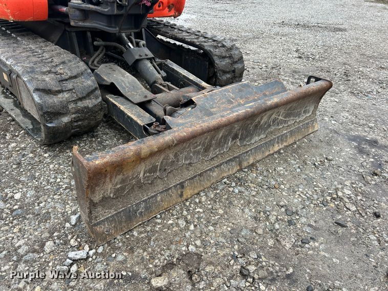 image for item FC5138 2016 Kubota KX040-4 mini excavator