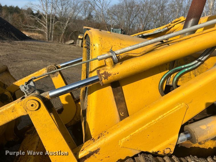 image for item FC5140 John Deere JD350 track loader