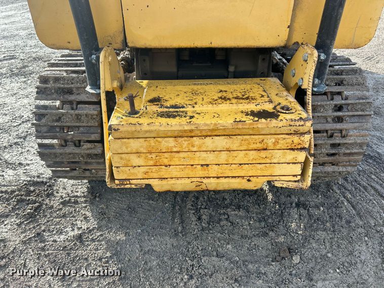 image for item FC5140 John Deere JD350 track loader