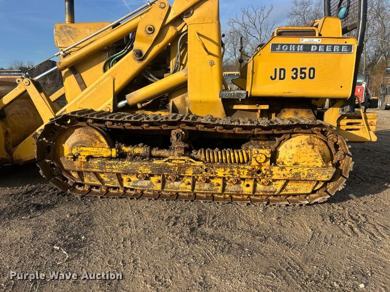 image for item FC5140 John Deere JD350 track loader