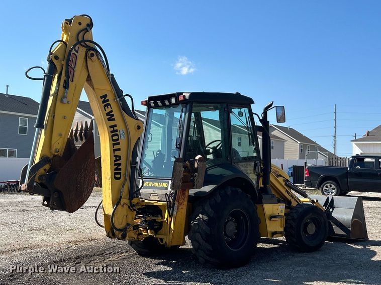 image for item FC5165 2018 New Holland B95C backhoe