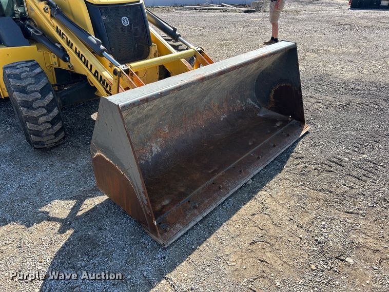 image for item FC5165 2018 New Holland B95C backhoe