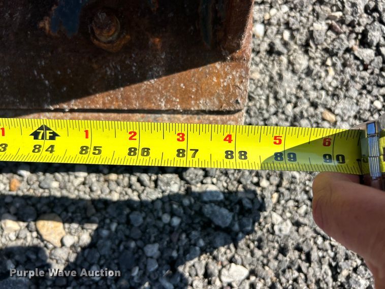 image for item FC5165 2018 New Holland B95C backhoe