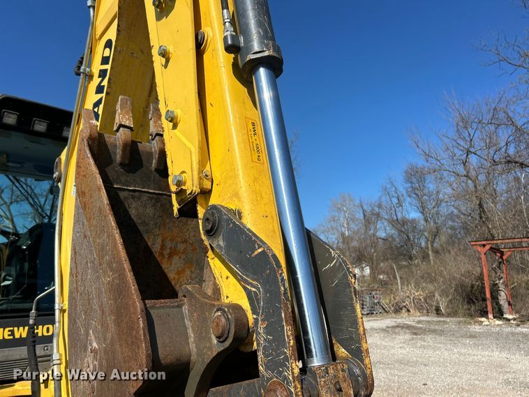 image for item FC5165 2018 New Holland B95C backhoe