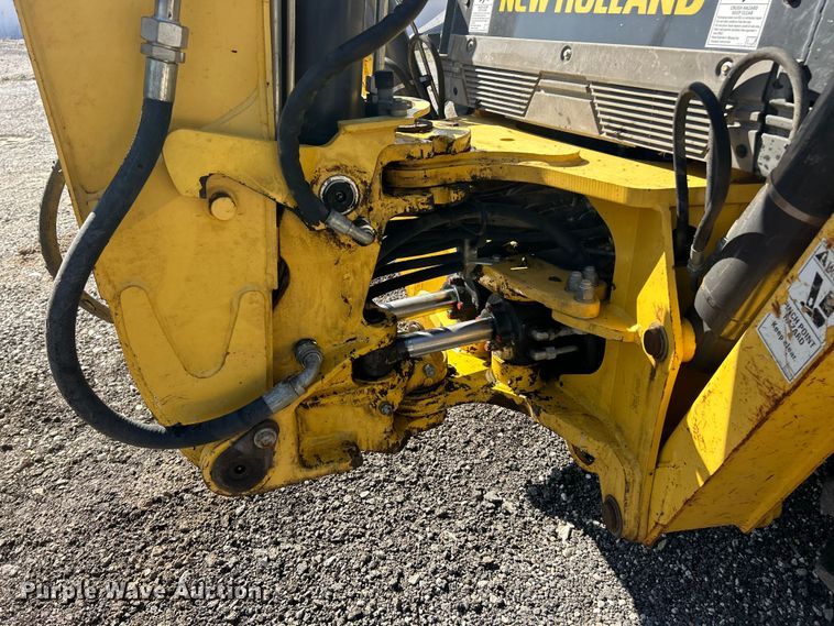 image for item FC5165 2018 New Holland B95C backhoe
