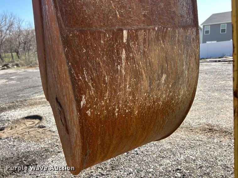 image for item FC5165 2018 New Holland B95C backhoe