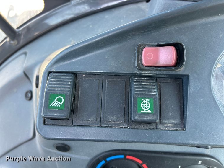 image for item FC5165 2018 New Holland B95C backhoe