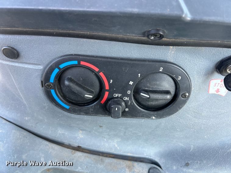 image for item FC5165 2018 New Holland B95C backhoe