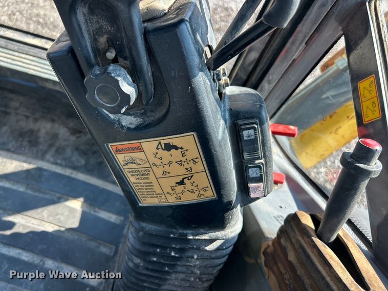 image for item FC5165 2018 New Holland B95C backhoe