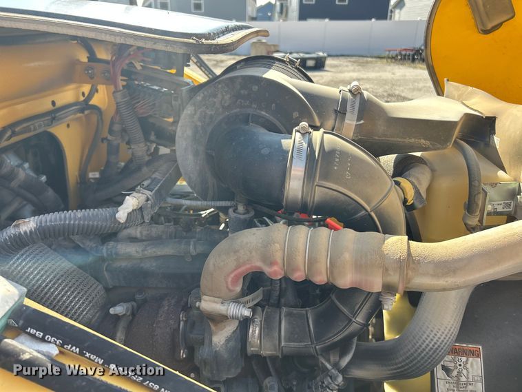 image for item FC5165 2018 New Holland B95C backhoe