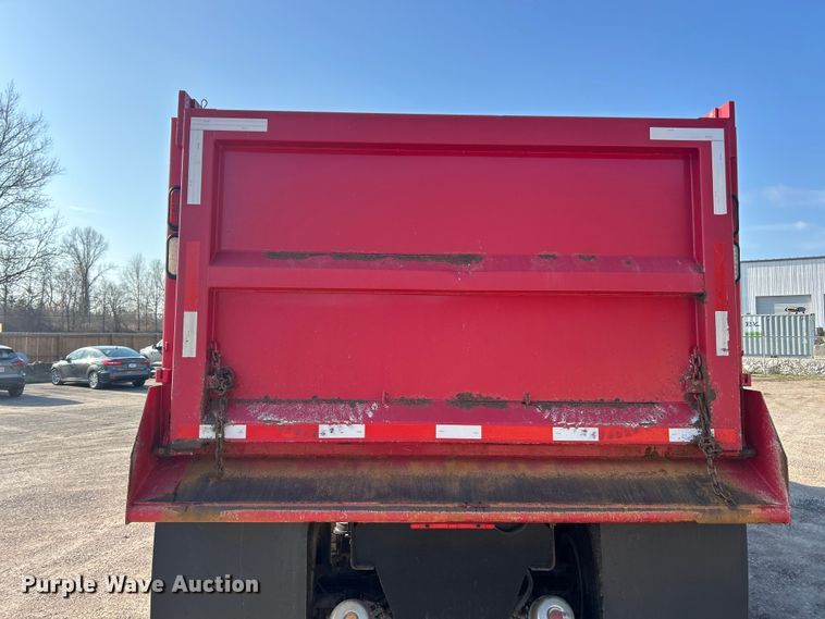 image for item FC5166 2001 Kenworth W900B dump truck