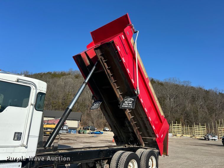 image for item FC5166 2001 Kenworth W900B dump truck