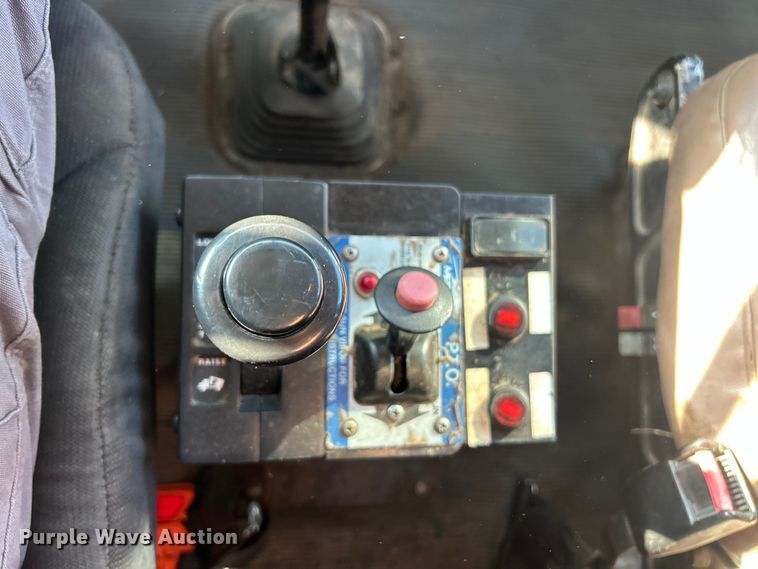 image for item FC5166 2001 Kenworth W900B dump truck