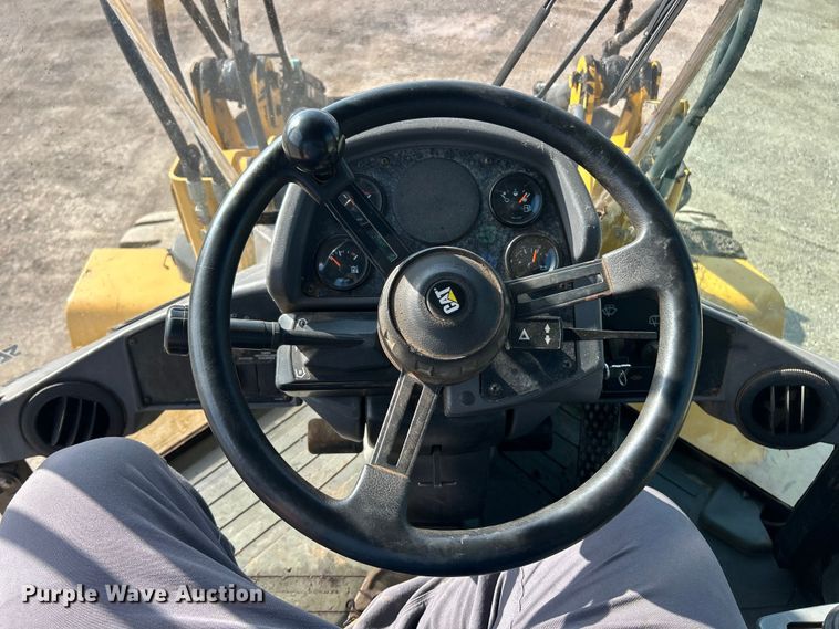 image for item FC5169 2012 Caterpillar IT14G wheel loader