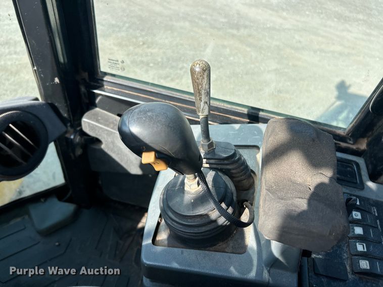 image for item FC5169 2012 Caterpillar IT14G wheel loader