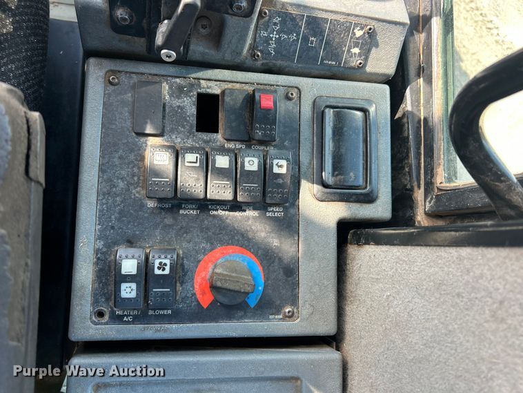 image for item FC5169 2012 Caterpillar IT14G wheel loader