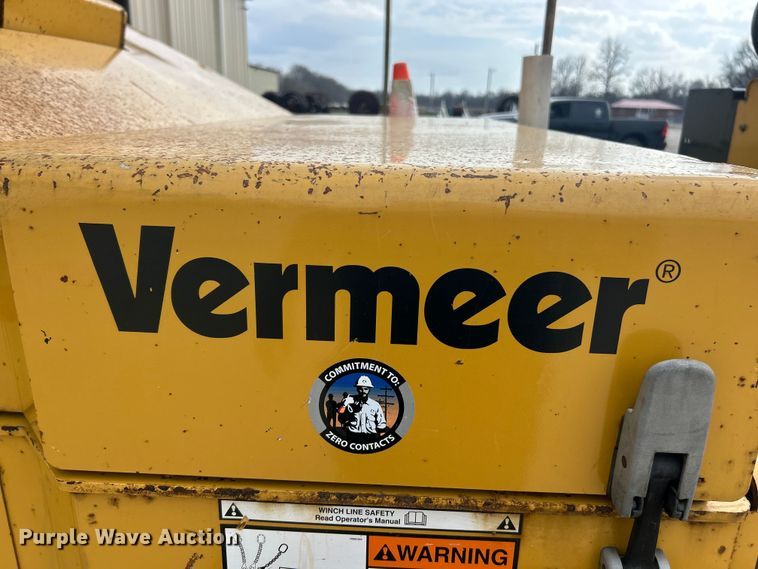 image for item FC5173 2008 Vermeer BC1500 wood chipper