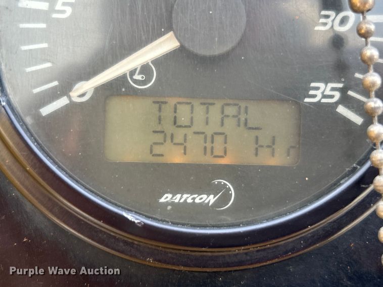 image for item FC5173 2008 Vermeer BC1500 wood chipper