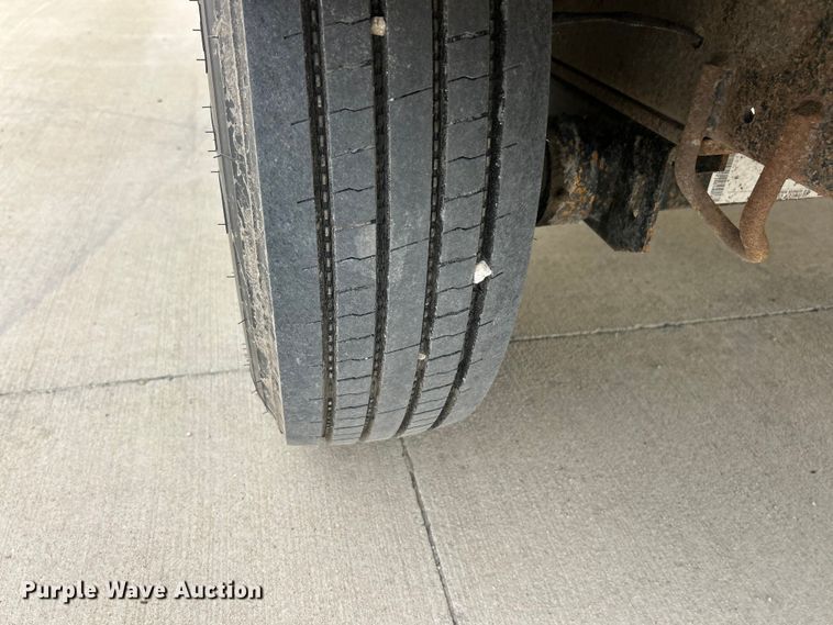 image for item FC5173 2008 Vermeer BC1500 wood chipper