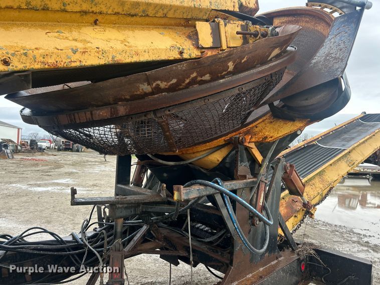 image for item FC5175 Orbit Screens screen