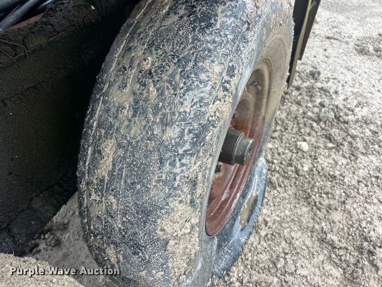 image for item FC5175 Orbit Screens screen