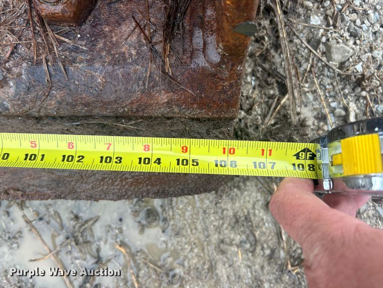 image for item FC5177 Tag wheel loader bucket