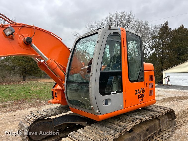 image for item FC5183 2008 Hitachi ZX135US excavator